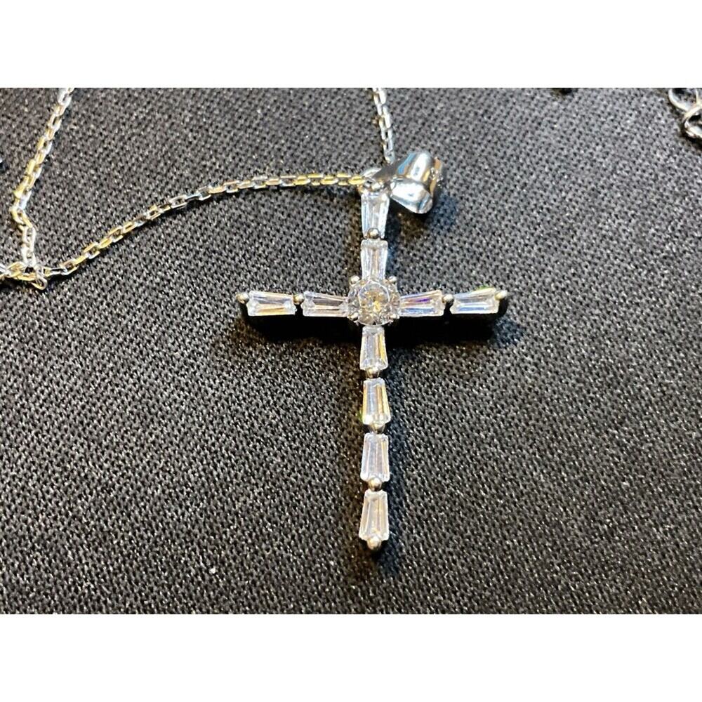 925 Sterling Silver Crystal Stone Cross Pendant 16in